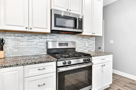 28 Ardmore Street Cornwall NY 12553