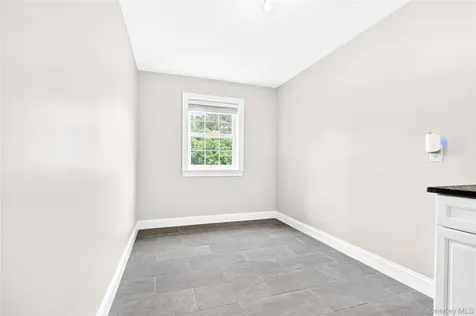 28 Ardmore Street Cornwall NY 12553