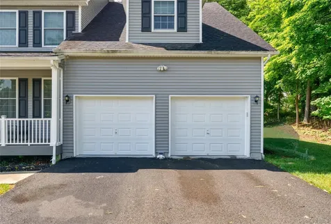 28 Ardmore Street Cornwall NY 12553
