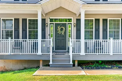 28 Ardmore Street Cornwall NY 12553