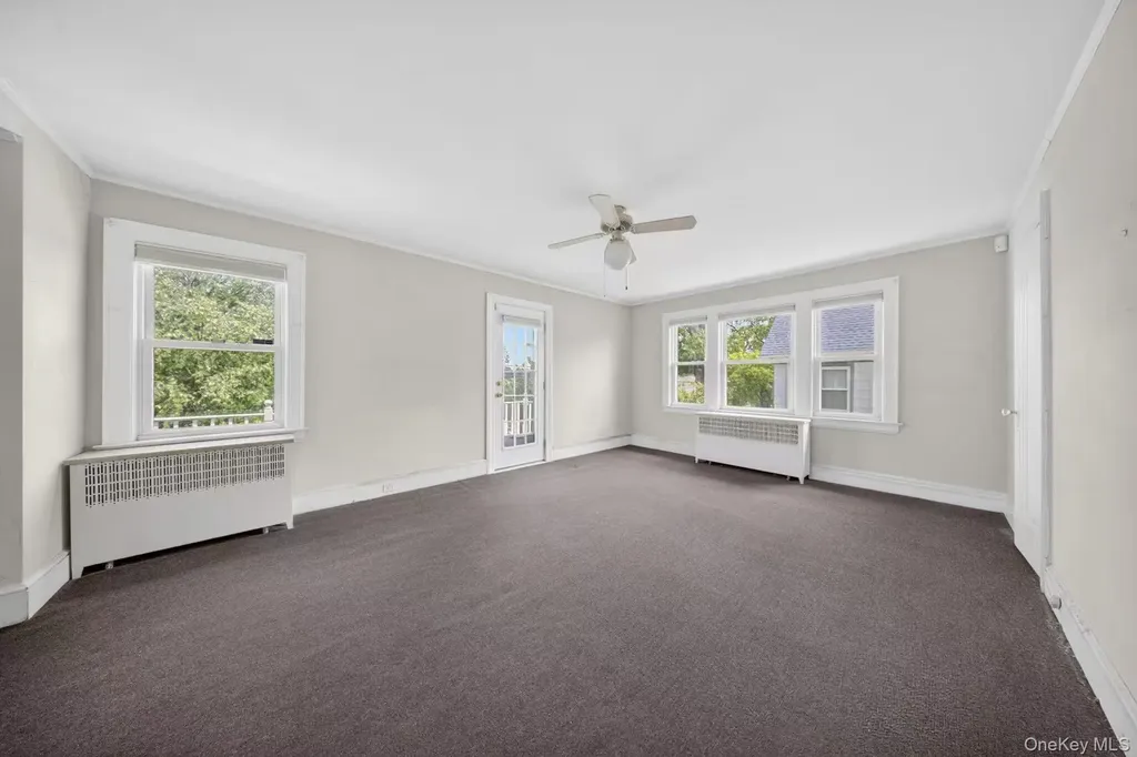 35-38 169th Street Flushing NY 11358