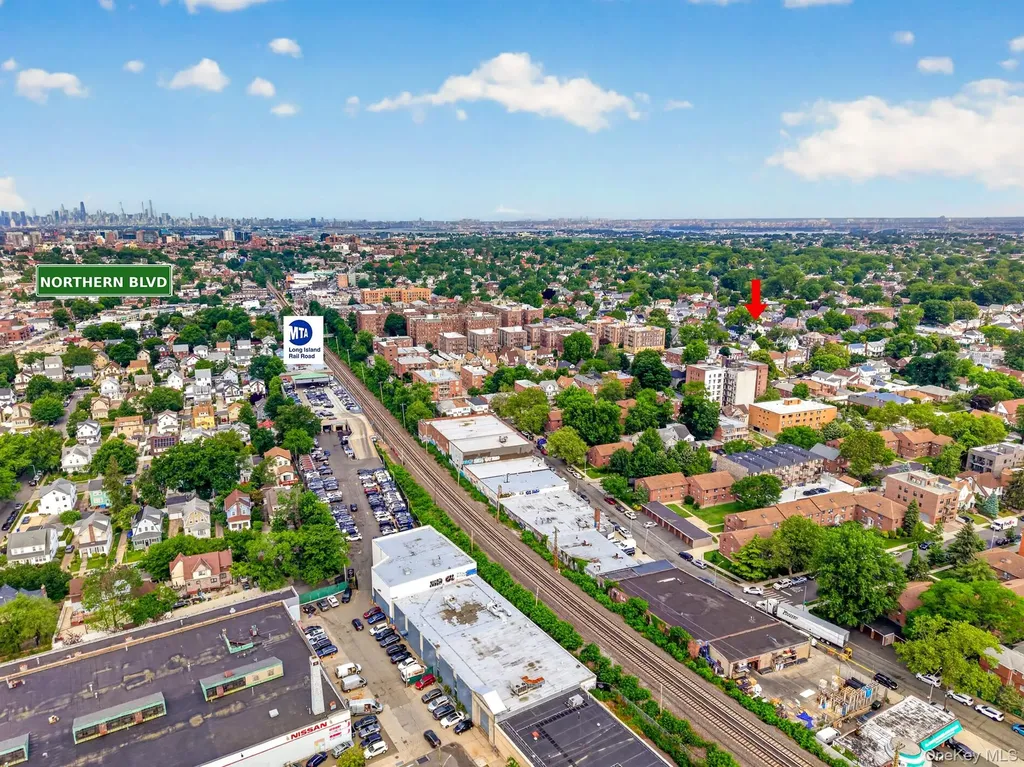 35-38 169th Street Flushing NY 11358