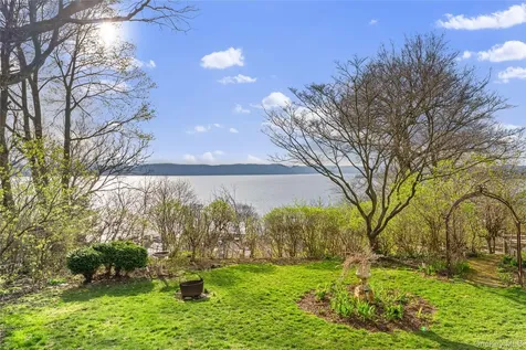 28 Hamilton Avenue Ossining NY 10562
