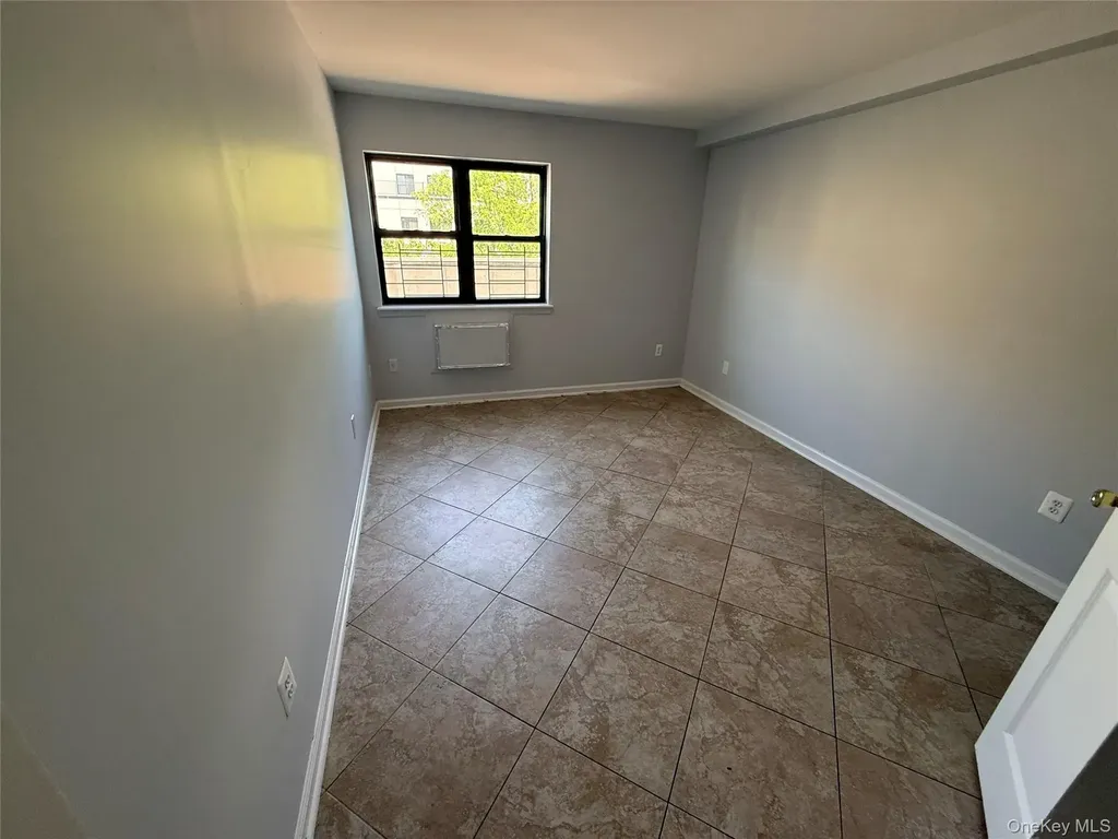 753, 755, 757, 759, 761 E 214th Street Bronx NY 10467