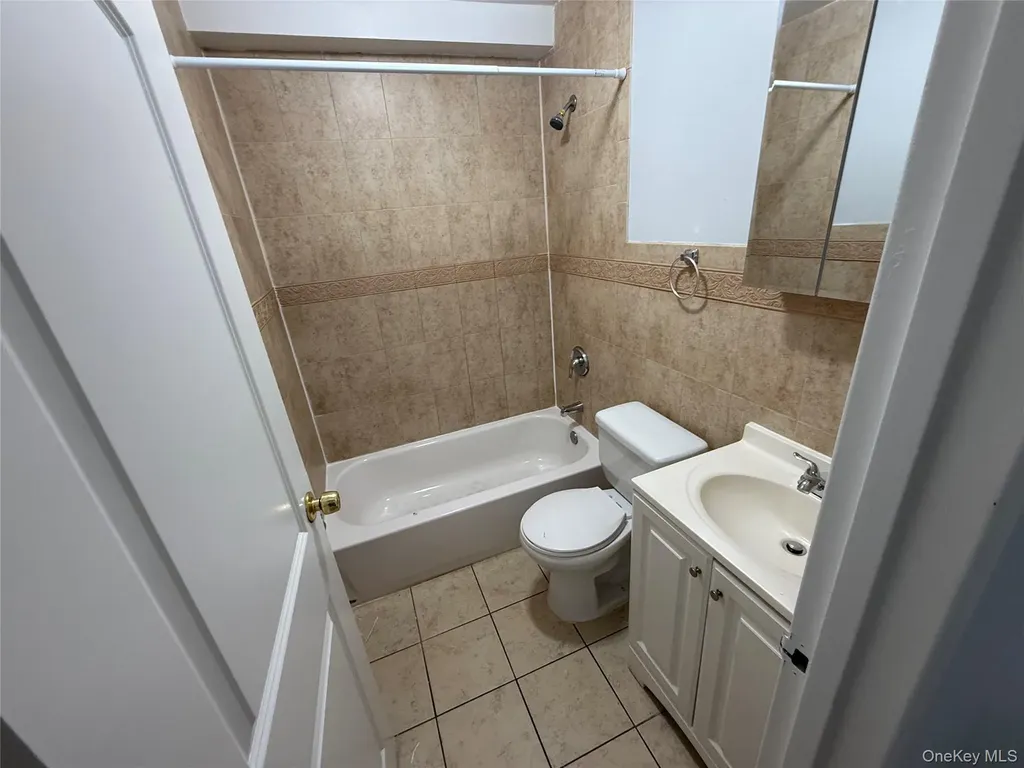753, 755, 757, 759, 761 E 214th Street Bronx NY 10467