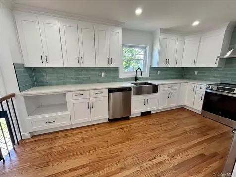91 Washington Avenue Wyandanch NY 11798