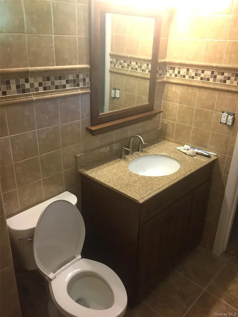 92 Hillside Road Poughquag NY 12570