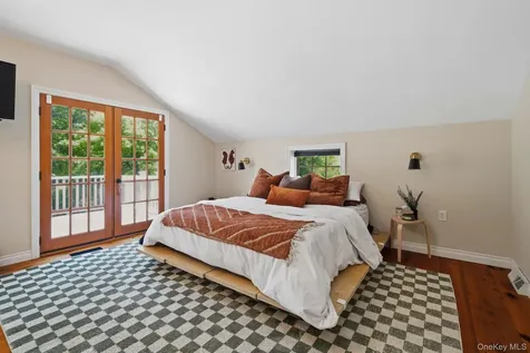 108 Grovenors Corners Road Cobleskill NY 12043