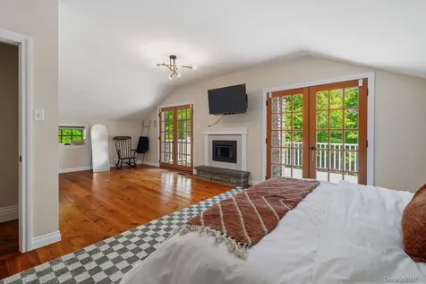 108 Grovenors Corners Road Cobleskill NY 12043