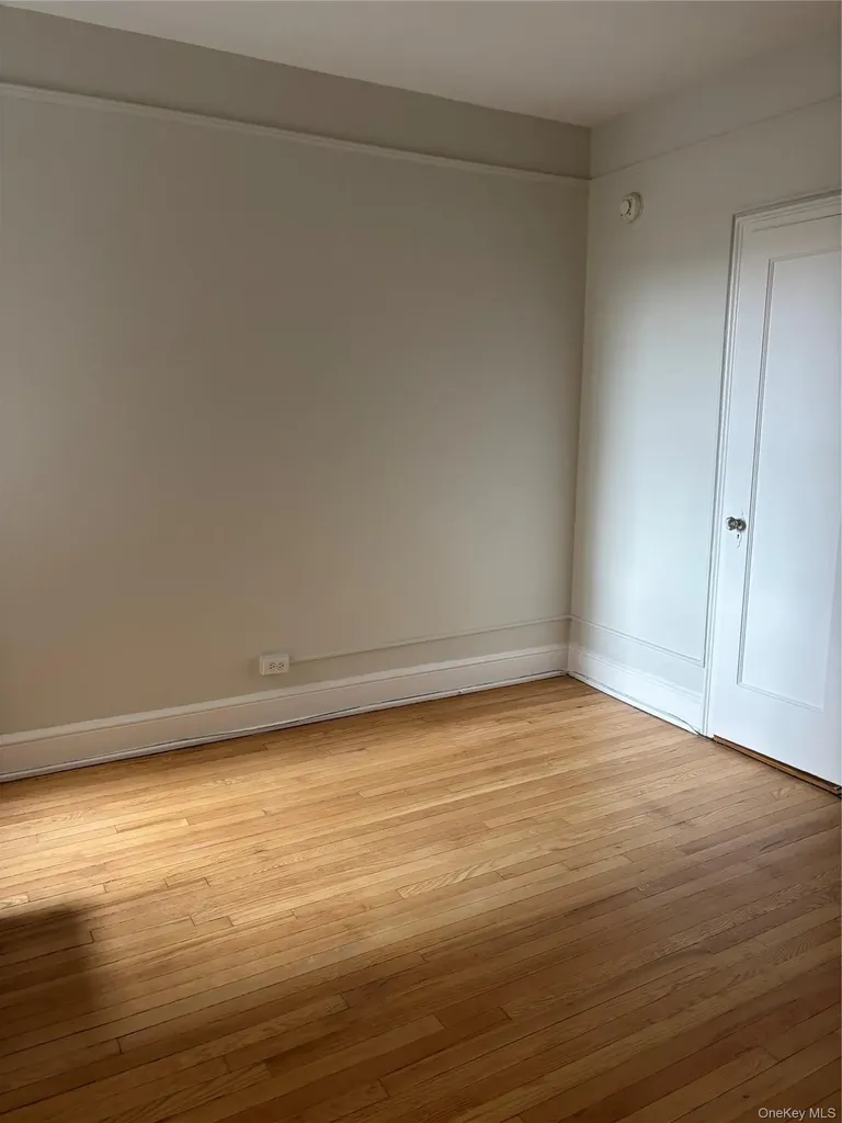 271 Greenwich Avenue Greenwich CT 06830
