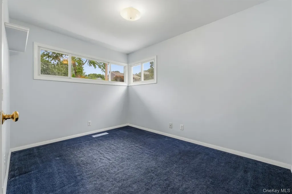 56 Cayuga Drive Peekskill NY 10566