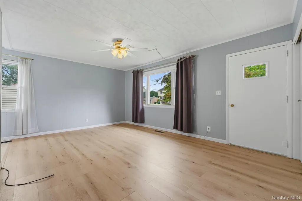 56 Cayuga Drive Peekskill NY 10566