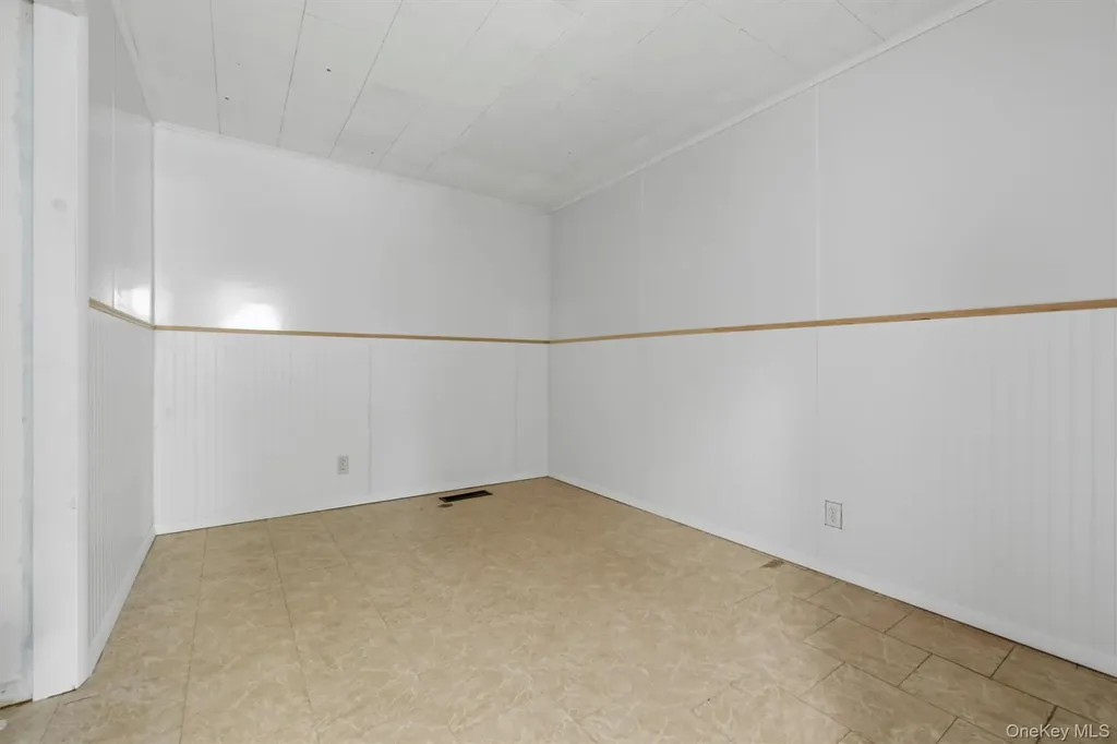 56 Cayuga Drive Peekskill NY 10566