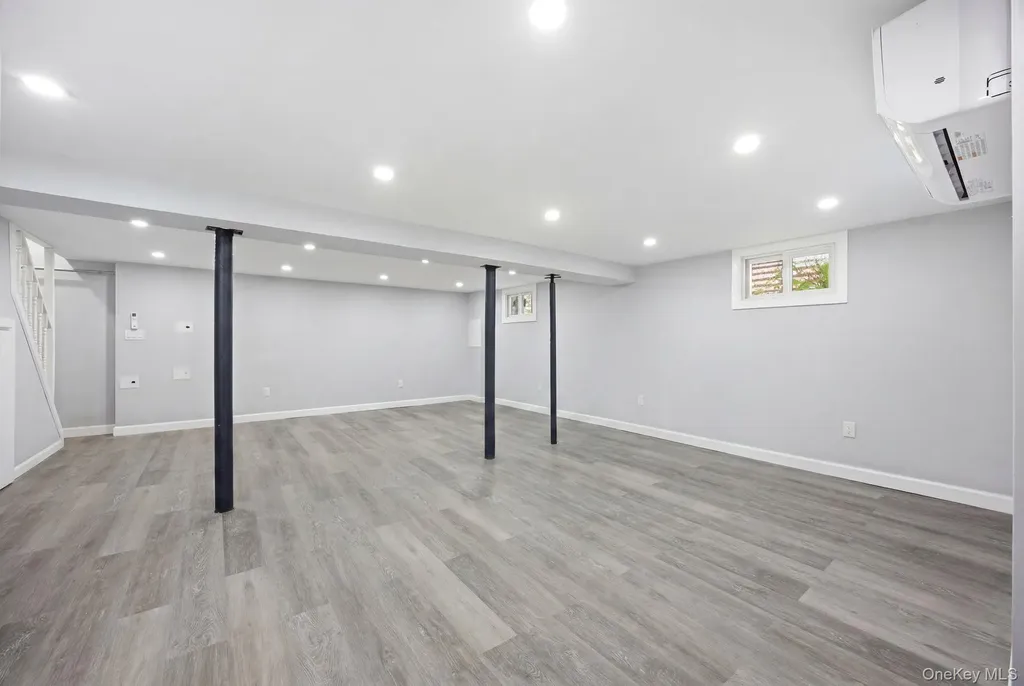 107 E Saint Marks Place Valley Stream NY 11580
