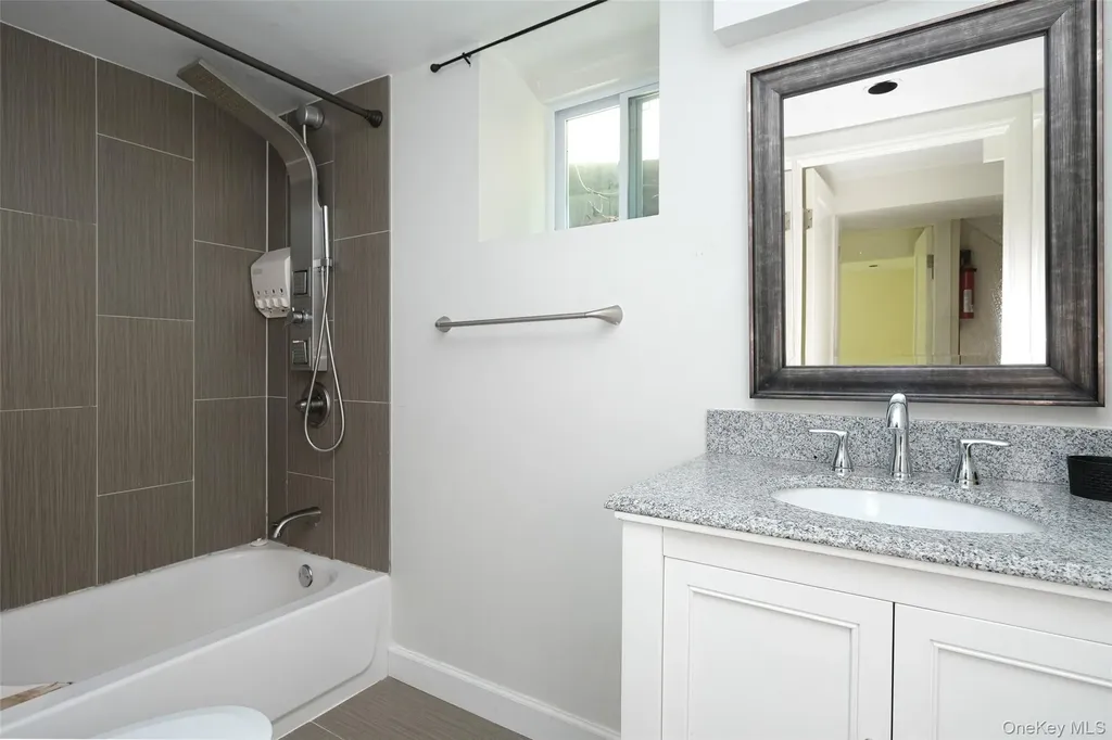94 Kensington Road Bronxville NY 10708