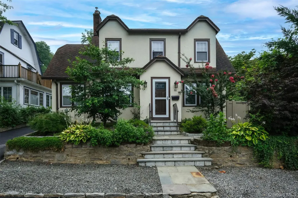 94 Kensington Road Bronxville NY 10708