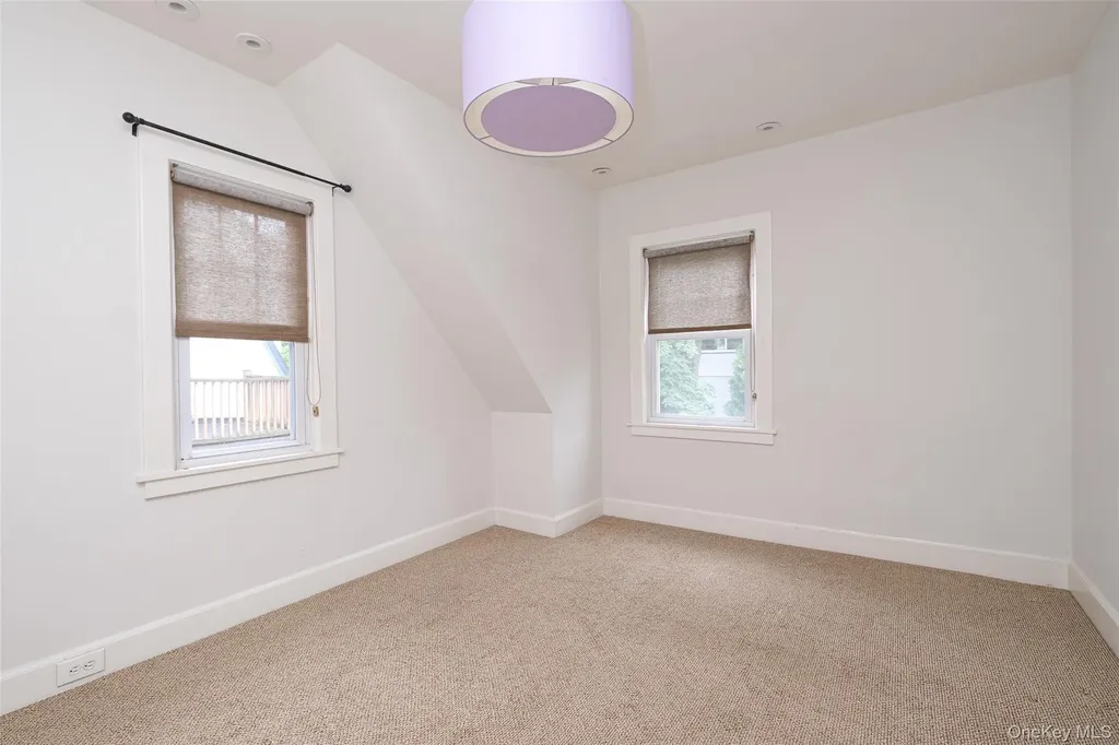 94 Kensington Road Bronxville NY 10708