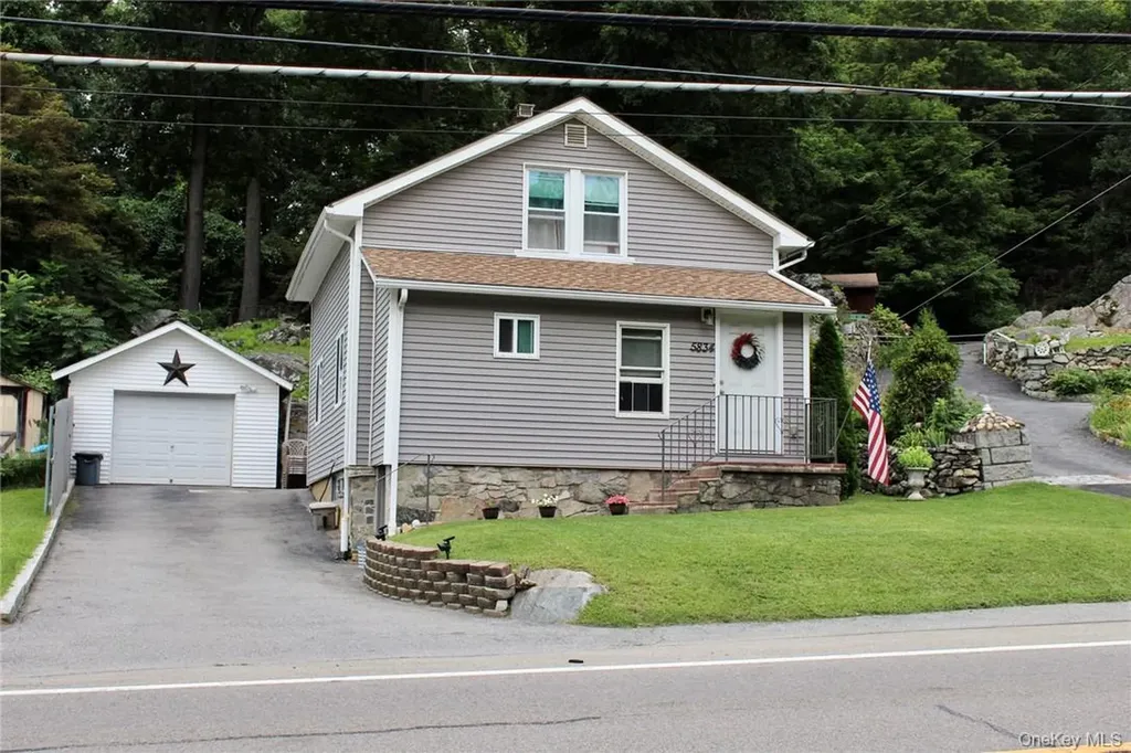 5834 Albany Post Road Cortlandt Manor NY 10567