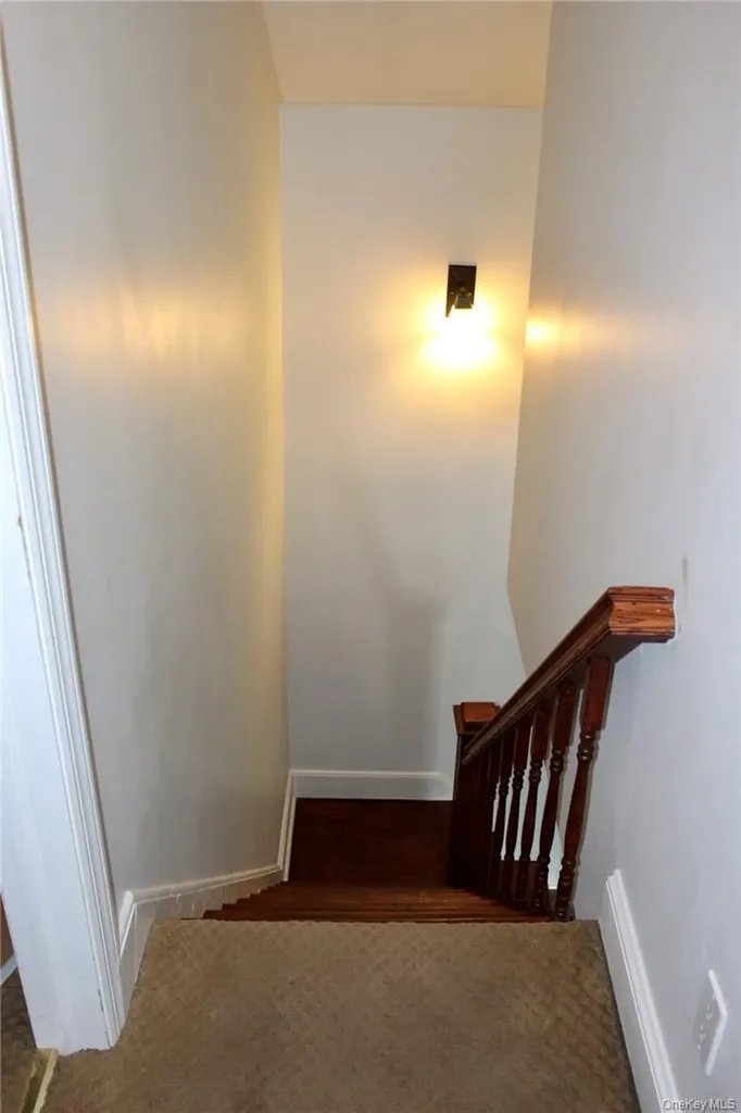 5834 Albany Post Road Cortlandt Manor NY 10567