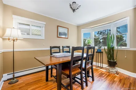 34 Ridge Road Farmingdale NY 11735