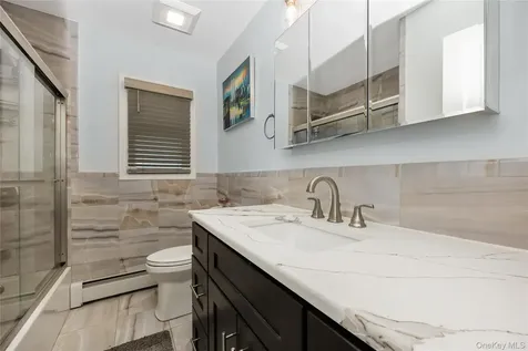 34 Ridge Road Farmingdale NY 11735