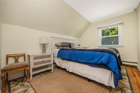 34 Ridge Road Farmingdale NY 11735