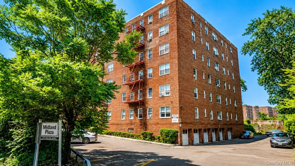 1234 Midland Avenue Bronxville NY 10708