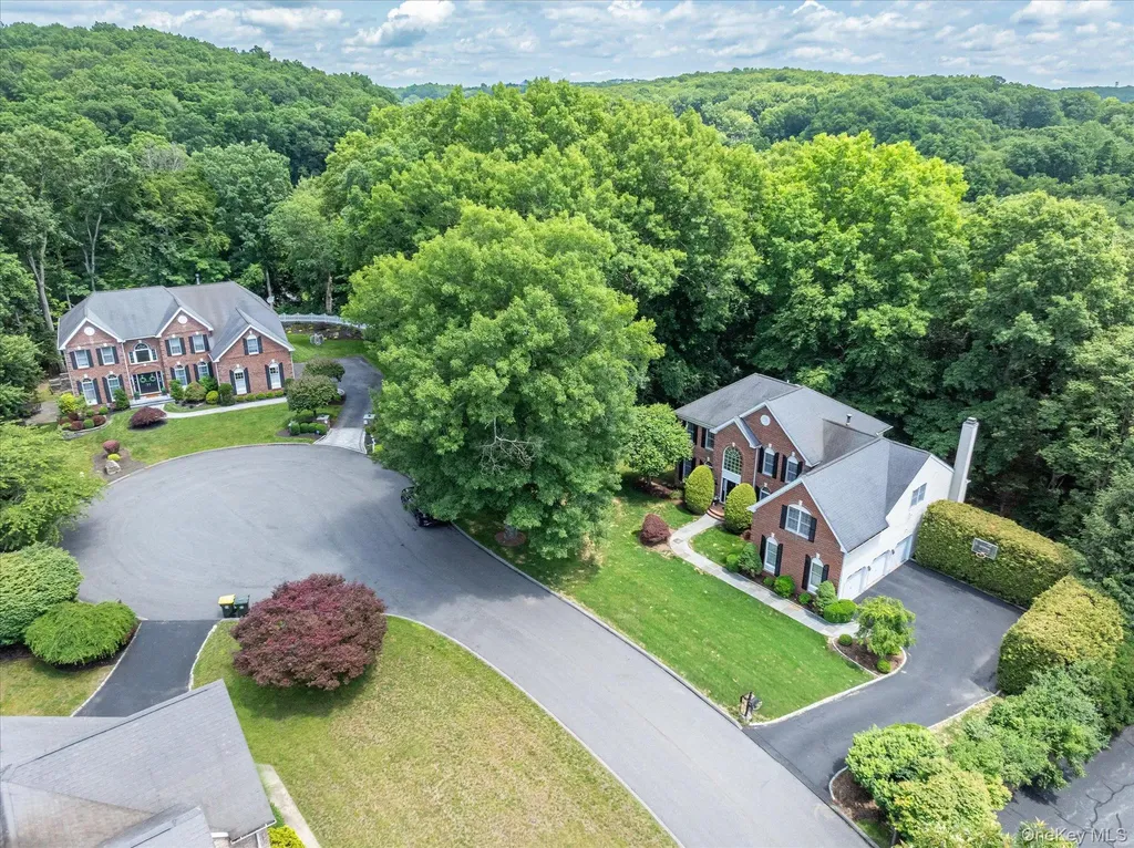 6 Theal Court Somers NY 10589