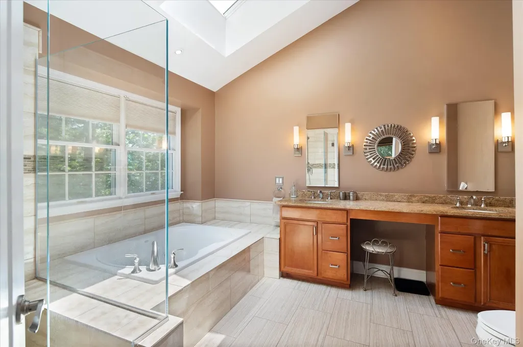 6 Theal Court Somers NY 10589