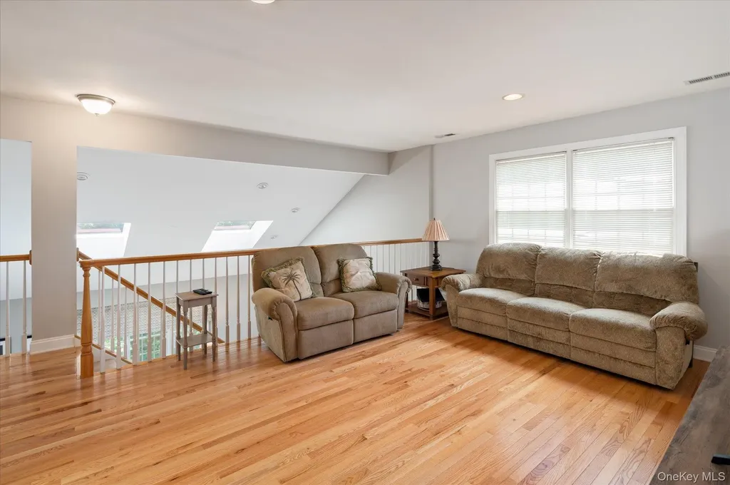 6 Theal Court Somers NY 10589