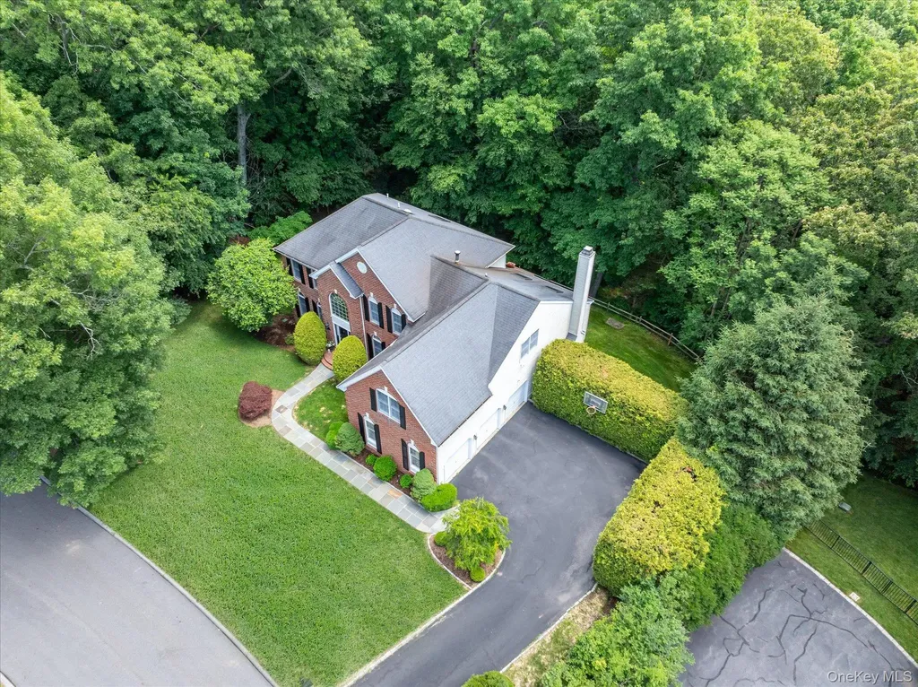 6 Theal Court Somers NY 10589