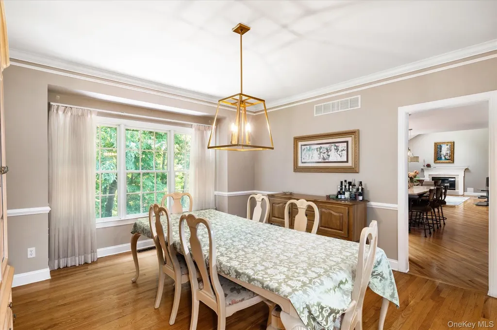 6 Theal Court Somers NY 10589