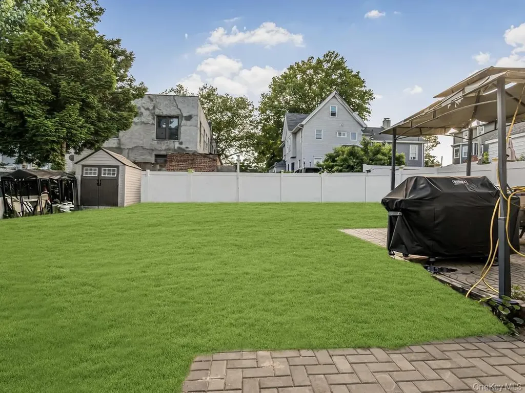 460 S 2nd Avenue Mount Vernon NY 10550