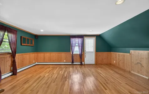 88 Philadelphia Avenue Massapequa Park NY 11762