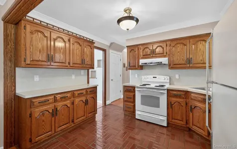 88 Philadelphia Avenue Massapequa Park NY 11762