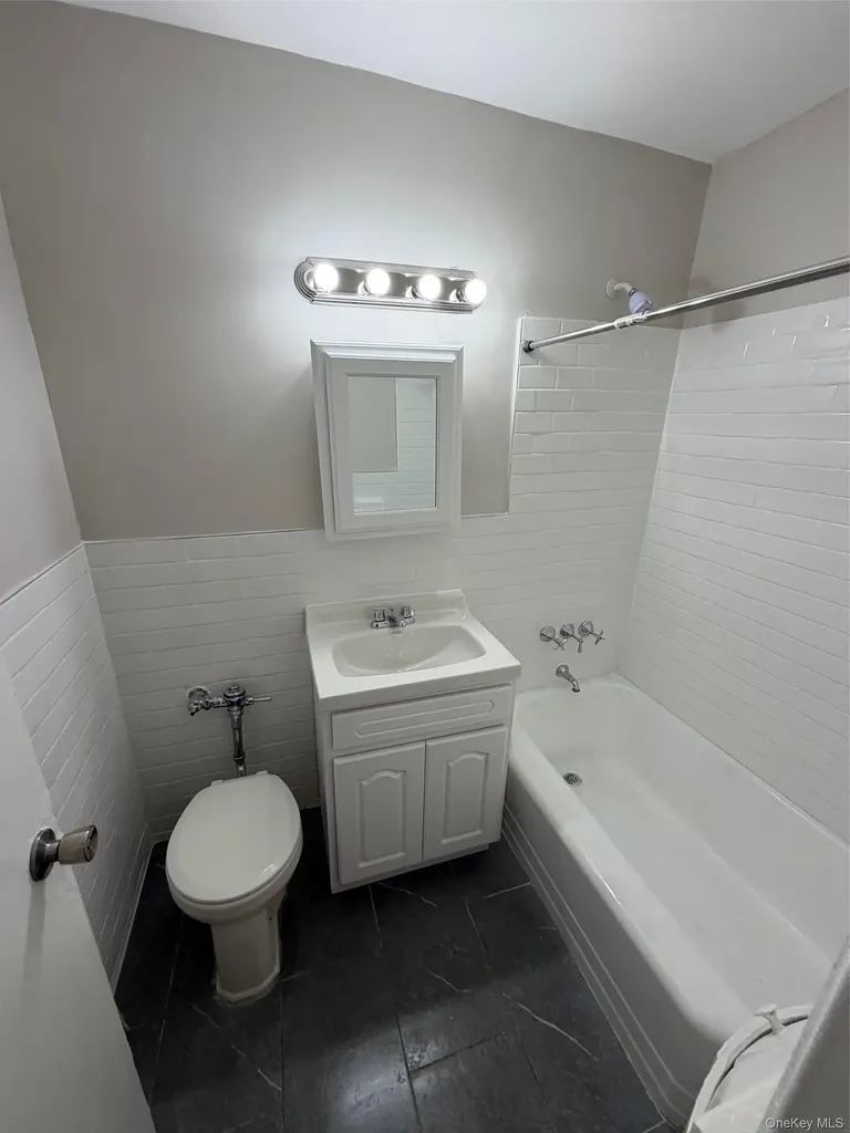 709 Waburton Avenue Yonkers NY 10701