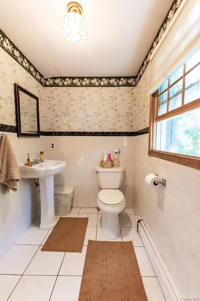 14 Englewood Terrace Mahopac NY 10541