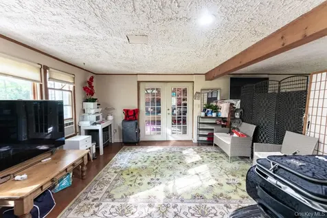 14 Englewood Terrace Mahopac NY 10541