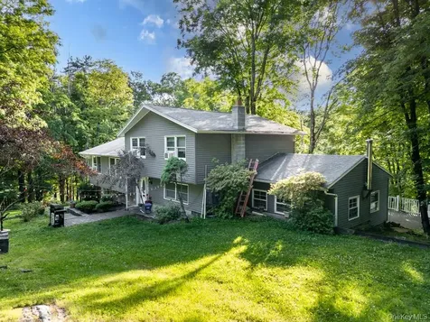 14 Englewood Terrace Mahopac NY 10541