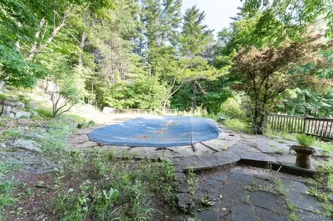 14 Englewood Terrace Mahopac NY 10541