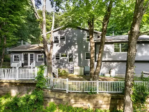 14 Englewood Terrace Mahopac NY 10541