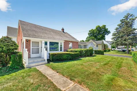 32 Merilina Avenue Kingston NY 12401
