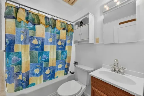 32 Merilina Avenue Kingston NY 12401