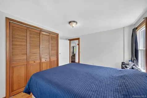 32 Merilina Avenue Kingston NY 12401