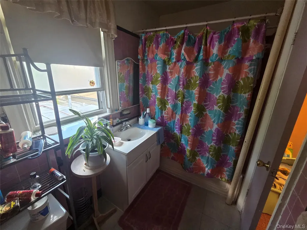 2726 Holland Avenue Bronx NY 10467
