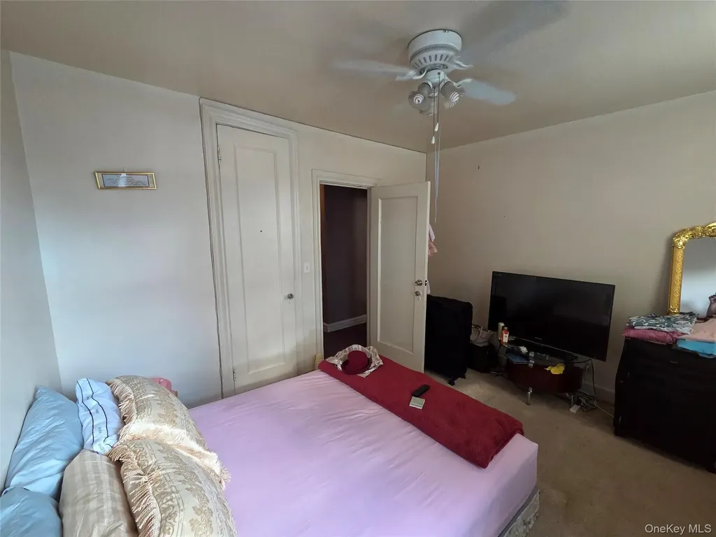 2726 Holland Avenue Bronx NY 10467