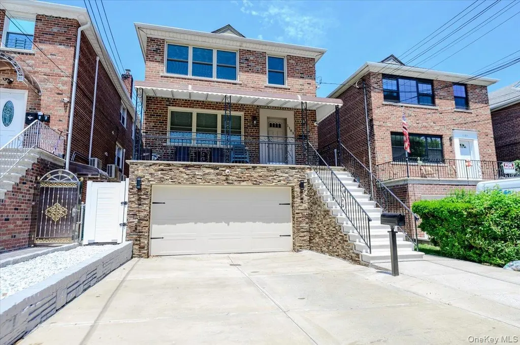 1183 Neill Avenue Bronx NY 10461