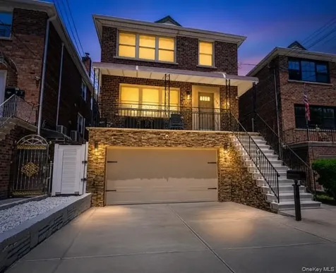 1183 Neill Avenue Bronx NY 10461