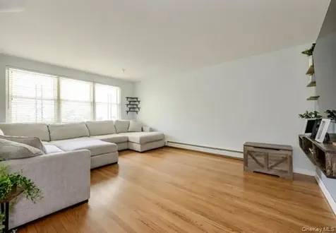 1183 Neill Avenue Bronx NY 10461