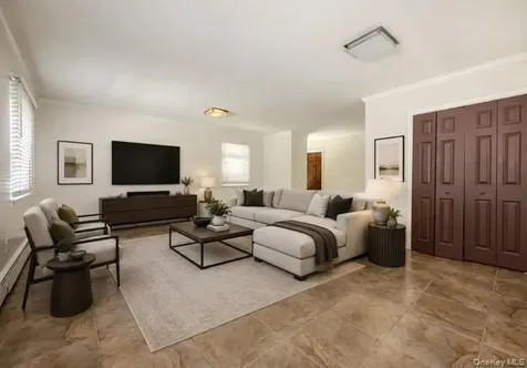 1183 Neill Avenue Bronx NY 10461